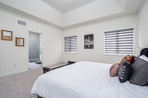 Luxury Villa 5BR-4.5 Bath