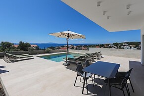 Luxury villas Sunrise & Sunset