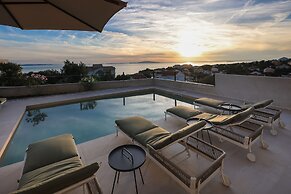Luxury villas Sunrise & Sunset