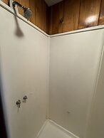 Crest Lodge Historic Mountain Inn