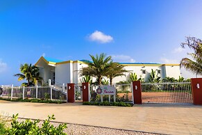 4-bed Villa, Pool, Parking