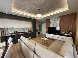 Royal Seaview Heaven