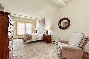 Splendor in the Sierras Timber Ridge 3 Bedroom 3 Condo by RedAwning