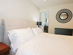 Ysgubor Maen Y Bardd