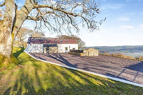 Ysgubor Maen Y Bardd