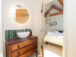 Ysgubor Maen Y Bardd