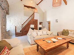 Ysgubor Maen Y Bardd