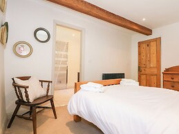 Ysgubor Maen Y Bardd