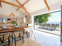 Ysgubor Maen Y Bardd