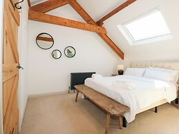 Ysgubor Maen Y Bardd