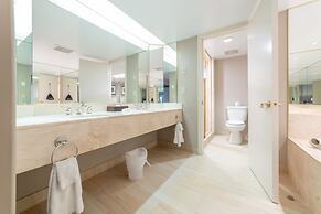 Horseshoe Valley Suites - The Azure