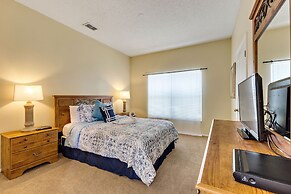 2 Suites, 1 King, 5 Beds: Pool. Games Room #810