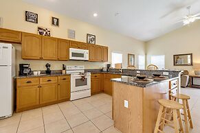 2 Suites, 1 King, 5 Beds: Pool. Games Room #810