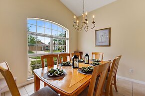 2 Suites, 1 King, 5 Beds: Pool. Games Room #810