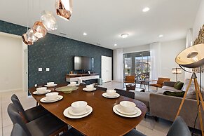 Summer Solstice @ Windsor Westside by Shine Villas #114