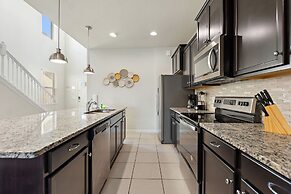 Summer Solstice @ Windsor Westside by Shine Villas #114