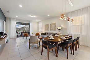 Summer Solstice @ Windsor Westside by Shine Villas #114