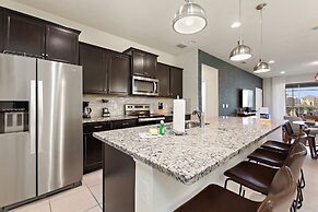 Summer Solstice @ Windsor Westside by Shine Villas #114