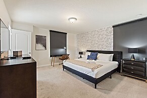 Summer Solstice @ Windsor Westside by Shine Villas #114