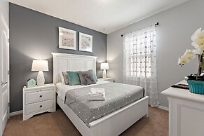 Blissful Haven @ Windsor Westside by Shine Villas 995