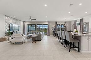 Camp Mickey - Resort Home, Spa, by Shine Villas 841