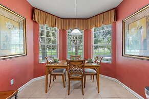 Funcation at Windsor Hills by Shine Villas Sleeps up to 12