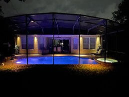 Funcation at Windsor Hills by Shine Villas Sleeps up to 12