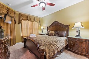 Funcation at Windsor Hills by Shine Villas Sleeps up to 12