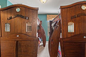 Funcation at Windsor Hills by Shine Villas Sleeps up to 12