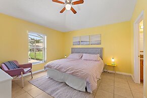 Gilded Parasol by Shine Villas Remington Golf 420