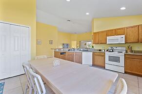 Gilded Parasol by Shine Villas Remington Golf 420