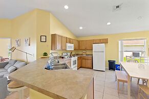 Gilded Parasol by Shine Villas Remington Golf 420