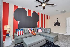 Fantasia @ Storey Lake by Shine Villas #408