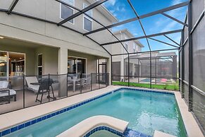 Fantasia @ Storey Lake by Shine Villas #408