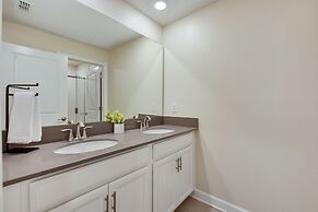 Magic Lily - Storey Lake by Shine Villas #834