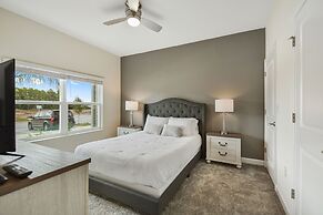 Magic Lily - Storey Lake by Shine Villas #834