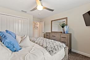 Plush Pelican, at Storey Lake by Shine Villas #839