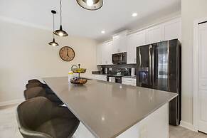 Barefoot Breeze - Storey Lake by Shine Villas #833