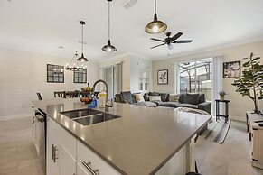 Barefoot Breeze - Storey Lake by Shine Villas #833