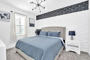 Jurassic Water View @storey Lake by Shine Villas! Sleeps up to 24! #02