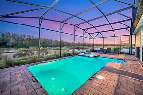 Jurassic Water View @storey Lake by Shine Villas! Sleeps up to 24! #02