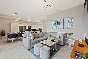 Blue Toucan at Storey Lake by Shine Villas #402