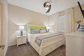 Storey Lake Resort 2bd Condo Overlooking Water #840