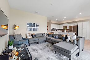 Mad Hatter @ Storey Lake by Shine Villas #827