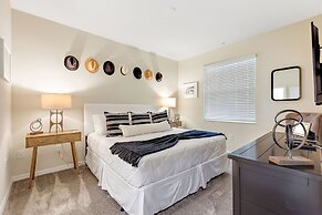 Mad Hatter @ Storey Lake by Shine Villas #827