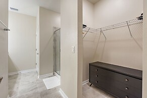 Mad Hatter @ Storey Lake by Shine Villas #827