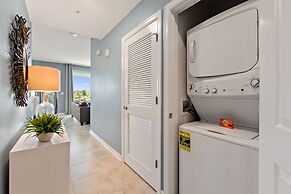 Decadent Penguin - Storey Lake by Shine Villas #704