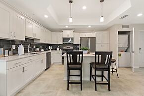 Triple Header @ Storey Lake by Shine Villas #700