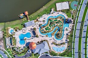 2bd Top Floor Condo Overlooking Pool by Shine Villas