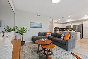 Storey Lake 2 Bed, Sleeps 7. Premium, Fabulous #200